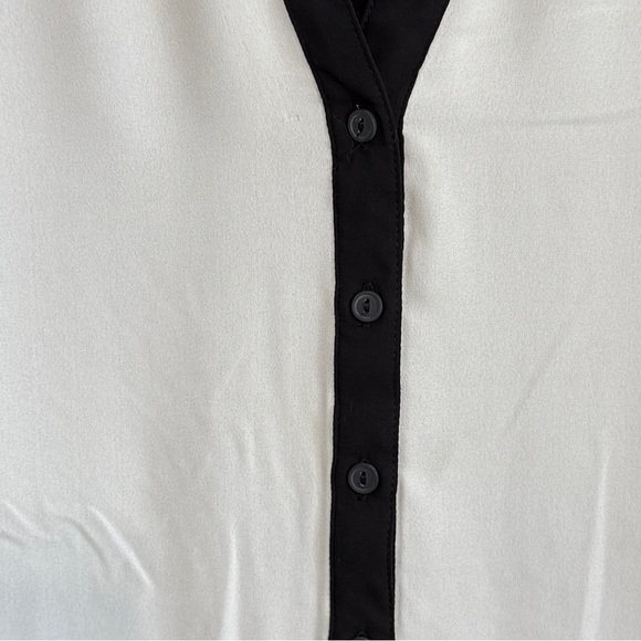 Sunny Leigh Elegant Black/white louse XS - Picture 8 of 8